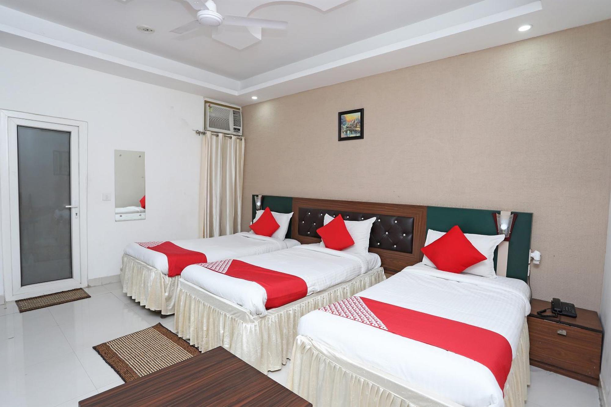 Capital O 18693 Hotel Levanti Gurgaon Exterior foto